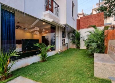 JAQK Holidays Rooftop Private Pool Luxury Villa